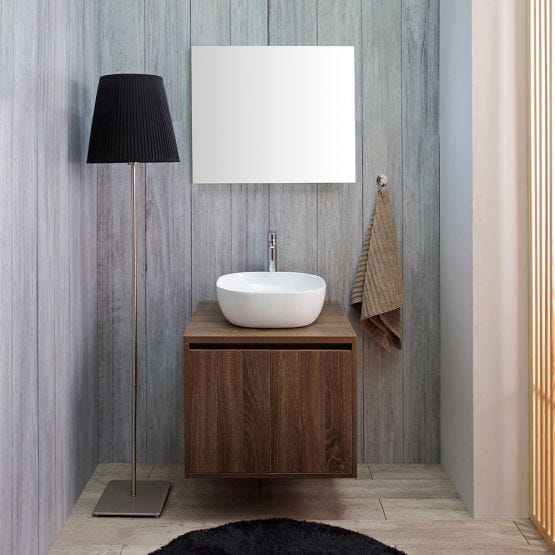 Nussbaum-Badschrank mit Aufsatzwaschbecken und Spiegel