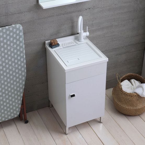 Wäscheschrank 45 cm mit weiß lackierter Badewanne